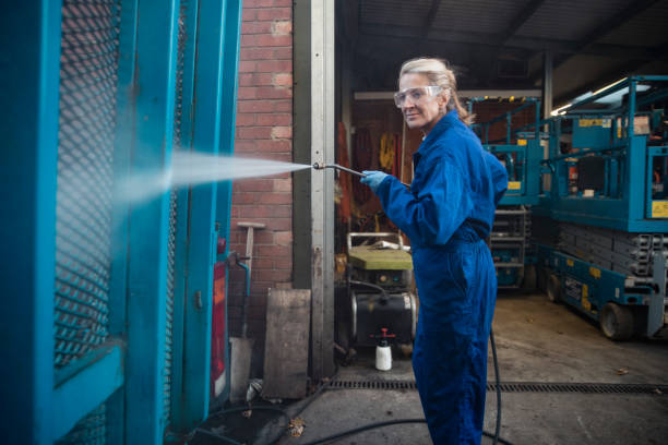 Professional Pressure Washing Services in Loudon, TN